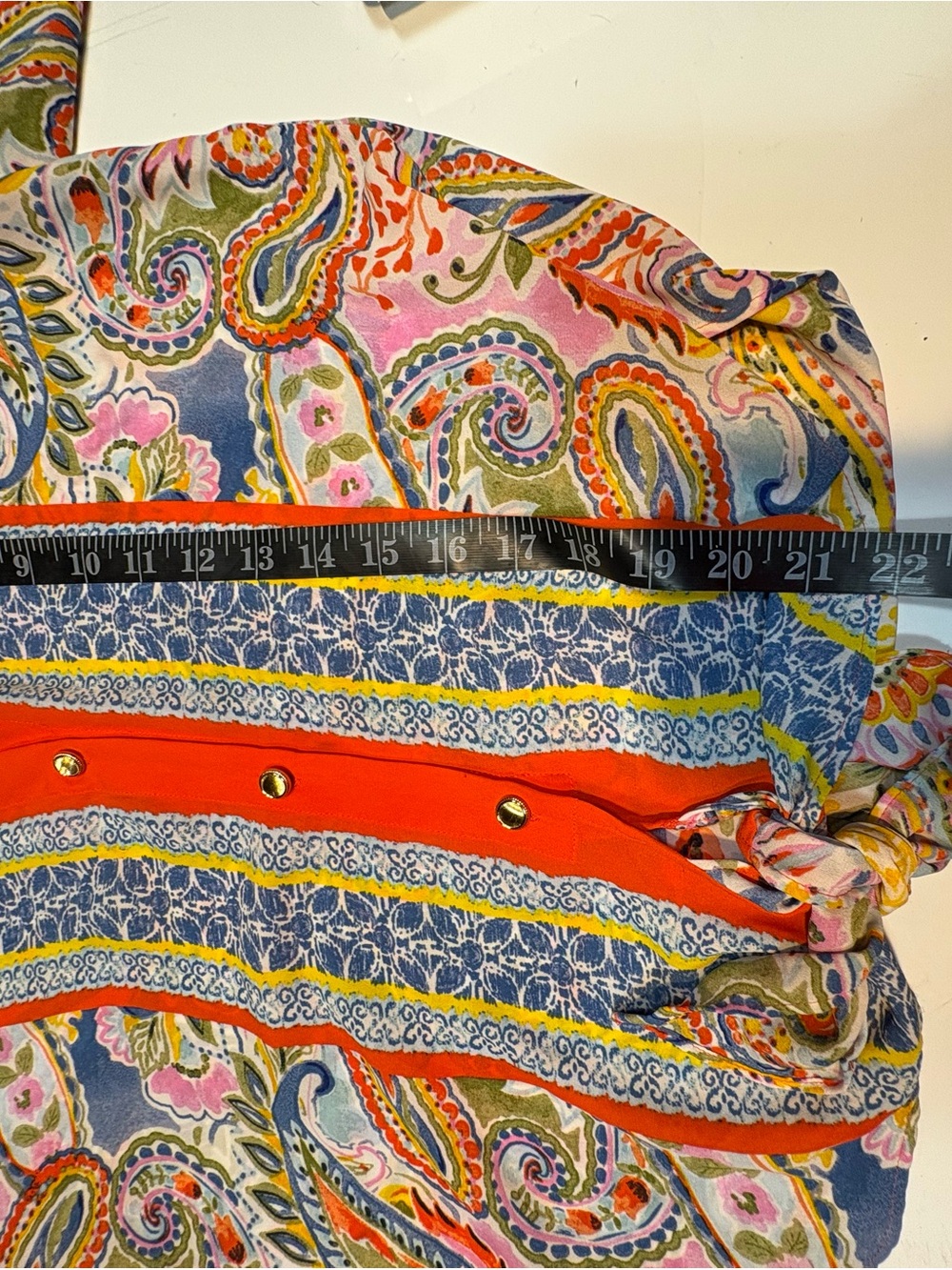 a Floral & Ivy Multicolor Paisley Print Tie-Waist Blouse small - Picture 11 of 14
